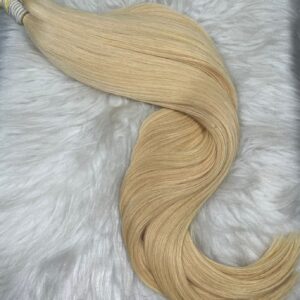 Cabelo Humano Brasileiro Loiro Global. 100g - 75cm.