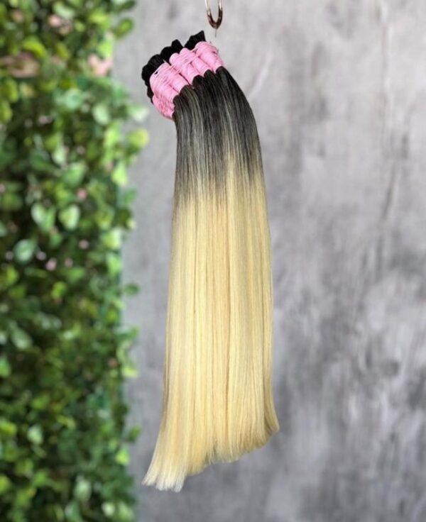 Cabelo Vietnamita - Loiro raiz esfumada. 65cm e 75cm; 100g.