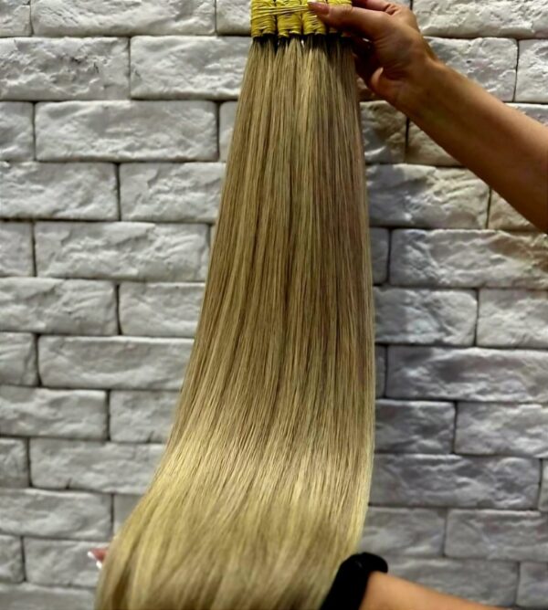 Cabelo Indiano, Loiro Liso Mesclado. 55cm á 75cm. 100g - Image 2